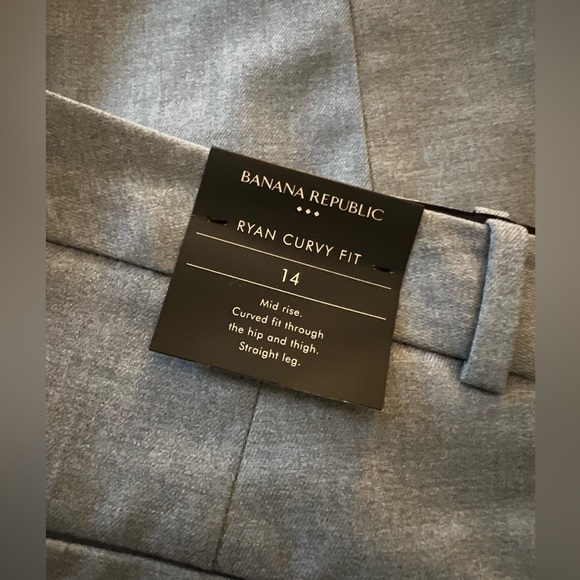 NWT Banana Republic Women's Ryan Curvy Straight Fit Dress Pants - Picture 5 of 7